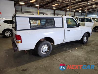 Trzecie zdjęcie samochodu z tyłu: 1997 FORD RANGER VIN:1FTCR10A1VUD33180 - miniatura