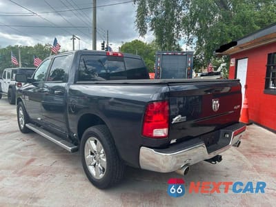 Trzecie zdjęcie samochodu z tyłu: 2014 RAM 1500 SLT VIN:1C6RR7LT0ES470446 - miniatura