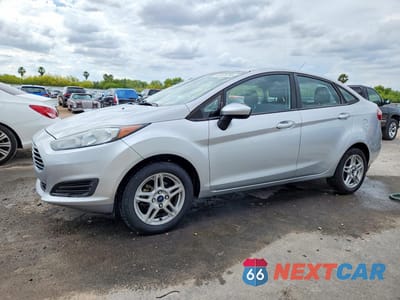 2017 FORD FIESTA SE 3FADP4BJ8HM113249 - główne zdjęcie licytacji z USA - miniatura