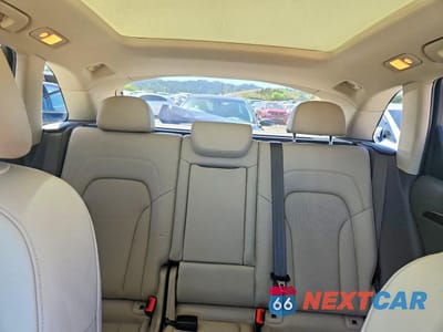 Zdjęcie 10 z 12 samochodu: 2012 AUDI Q5 PRESTIGE VIN:WA1WKAFP5CA136275 - miniatura