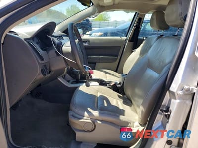 Zdjęcie 7 z 12 samochodu: 2010 FORD FOCUS SEL VIN:1FAHP3HN1AW212040 - miniatura