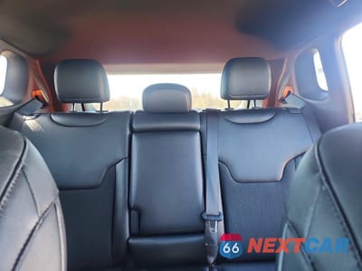 Zdjęcie 10 z 13 samochodu: 2025 JEEP COMPASS TRAILHAWK VIN:3C4NJDDN8ST593659 - miniatura