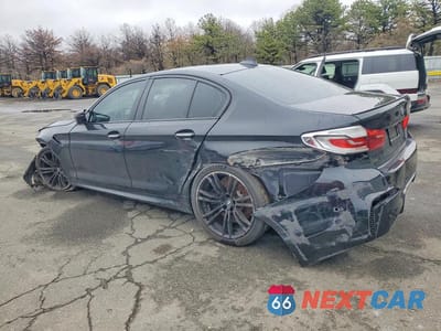 Drugie zdjęcie samochodu z przodu: 2018 BMW M5 VIN:WBSJF0C50JB283038 - miniatura