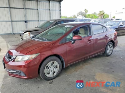 2014 HONDA CIVIC LX 19XFB2F55EE241781 - główne zdjęcie licytacji z USA - miniatura