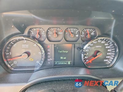 Zdjęcie 9 z 12 samochodu: 2015 CHEVROLET SILVERADO C2500 HEAVY DUTY VIN:1GB2CUEG9FZ521109 - miniatura