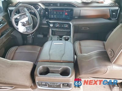 Zdjęcie 8 z 12 samochodu: 2024 GMC SIERRA K2500 DENALI VIN:1GT49REY3RF104308 - miniatura