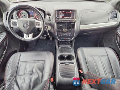 Zdjęcie 8 z 13 samochodu: 2017 DODGE GRAND CARAVAN GT VIN:2C4RDGEG2HR758336 - miniatura