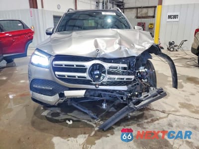 Piąte zdjęcie samochodu w środku: 2022 MERCEDES-BENZ GLS 450 4MATIC VIN:4JGFF5KE9NA668195 - miniatura