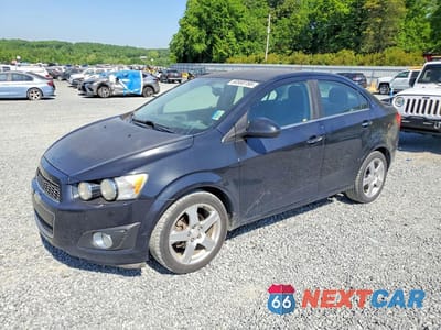 2015 CHEVROLET SONIC LTZ 1G1JE5SB4F4124784 - główne zdjęcie licytacji z USA - miniatura