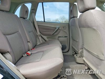 Zdjęcie 11 z 13 samochodu: 2004 TOYOTA RAV4 BASE VIN:JTEHD20V240030133 - miniatura