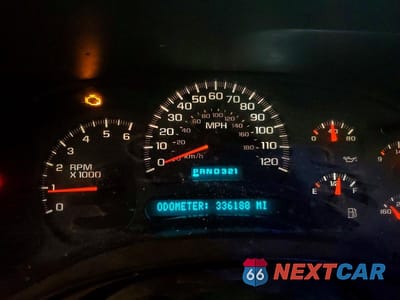 Zdjęcie 9 z 13 samochodu: 2003 CHEVROLET TAHOE K1500 VIN:1GNEK13Z93R192073 - miniatura