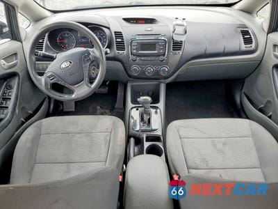 Zdjęcie 8 z 11 samochodu: 2017 KIA FORTE LX VIN:3KPFK4A73HE102614 - miniatura