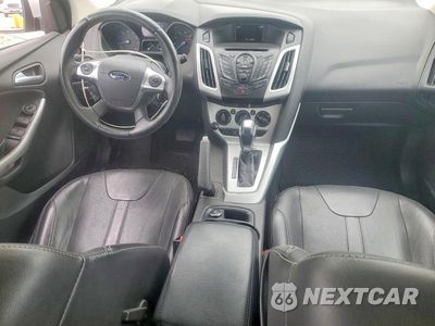 Zdjęcie 8 z 12 samochodu: 2014 FORD FOCUS SE VIN:1FADP3K24EL327932 - miniatura
