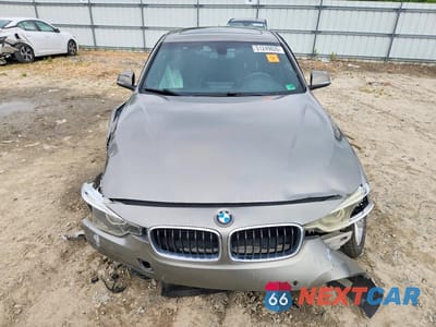 Piąte zdjęcie samochodu w środku: 2016 BMW 328 I SULEV VIN:WBA8E9G59GNT46794 - miniatura