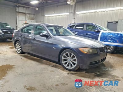 Czwarte zdjęcie samochodu z boku: 2006 BMW 325 XI VIN:WBAVD13556KV10586 - miniatura