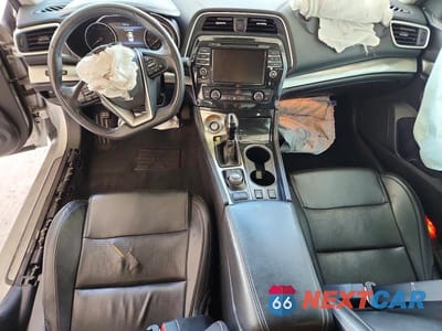 Zdjęcie 8 z 12 samochodu: 2021 NISSAN MAXIMA 3.5 SV VIN:1N4AA6CV0MC503453 - miniatura