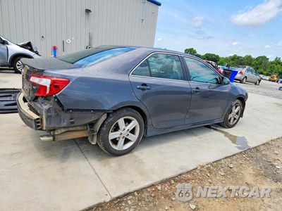 Trzecie zdjęcie samochodu z tyłu: 2013 TOYOTA CAMRY SE VIN:4T1BF1FK1DU676764 - miniatura