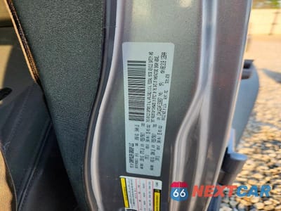 Zdjęcie 13 z 13 samochodu: 2015 JEEP WRANGLER UNLIMITED SPORT VIN:1C4HJWDG4FL528657 - miniatura