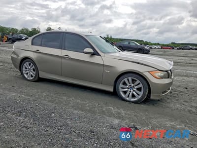 Czwarte zdjęcie samochodu z boku: 2008 BMW 328 I SULEV VIN:WBAVC535X8F010574 - miniatura