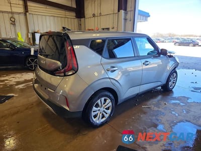 Trzecie zdjęcie samochodu z tyłu: 2025 KIA SOUL LX VIN:KNDJ23AU3S7927392 - miniatura