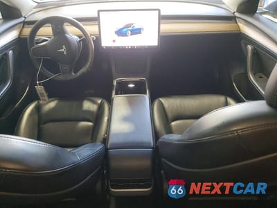 Zdjęcie 8 z 11 samochodu: 2022 TESLA MODEL 3 VIN:5YJ3E1EA1NF190874 - miniatura