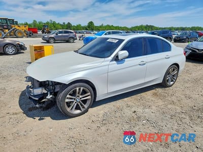 2017 BMW 330I WBA8B9G35HNU54869 - główne zdjęcie licytacji z USA - miniatura