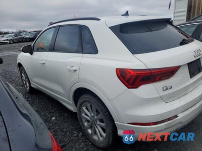 Drugie zdjęcie samochodu z przodu: 2020 AUDI Q3 PREMIUM VIN:WA1AECF35L1011173 - miniatura