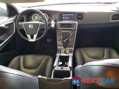 Zdjęcie 8 z 11 samochodu: 2012 VOLVO S60 T5 VIN:YV1622FS7C2053824 - miniatura