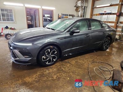 2024 HYUNDAI SONATA SEL KMHL64JA8RA370691 - główne zdjęcie licytacji z USA - miniatura