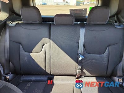 Zdjęcie 10 z 13 samochodu: 2016 JEEP RENEGADE LATITUDE VIN:ZACCJBBTXGPE39014 - miniatura