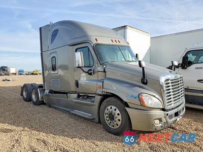 2020 FREIGHTLINER CASCADIA SEMI TRUCK 3ALXGF008LDLG8158 - główne zdjęcie licytacji z USA - miniatura
