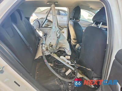 Zdjęcie 10 z 12 samochodu: 2021 HYUNDAI ELANTRA SE VIN:5NPLL4AG5MH014654 - miniatura
