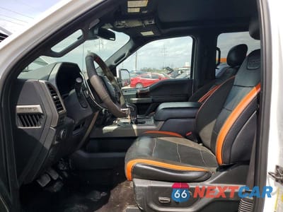 Zdjęcie 7 z 12 samochodu: 2017 FORD F150 RAPTOR VIN:1FTFW1RG0HFA80651 - miniatura