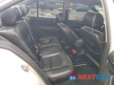 Zdjęcie 10 z 12 samochodu: 2000 VOLKSWAGEN JETTA GLS TDI VIN:3VWSF29M7YM059643 - miniatura