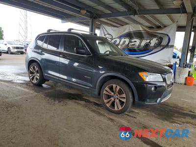 Czwarte zdjęcie samochodu z boku: 2013 BMW X3 XDRIVE35I VIN:5UXWX7C58DL980795 - miniatura