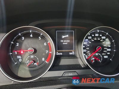 Zdjęcie 9 z 12 samochodu: 2016 VOLKSWAGEN GTI S VIN:3VW447AU1GM007138 - miniatura