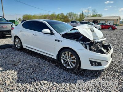 Czwarte zdjęcie samochodu z boku: 2015 KIA OPTIMA SX VIN:5XXGR4A6XFG439373 - miniatura