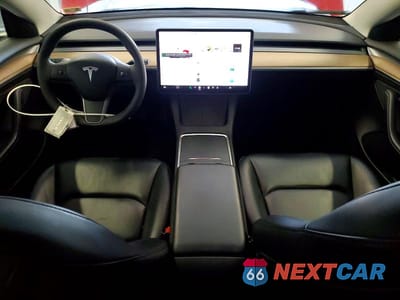 Zdjęcie 8 z 12 samochodu: 2023 TESLA MODEL 3 VIN:5YJ3E1EA7PF433929 - miniatura