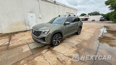 Drugie zdjęcie samochodu z przodu: 2025 VOLKSWAGEN ATLAS SEL PREMIUM R-LINE VIN:1V2FR2CA3SC556366 - miniatura
