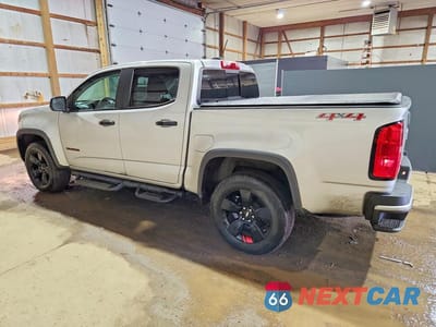 Drugie zdjęcie samochodu z przodu: 2018 CHEVROLET COLORADO LT VIN:1GCGTCEN9J1106776 - miniatura