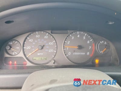 Zdjęcie 9 z 12 samochodu: 2002 NISSAN SENTRA GXE VIN:3N1CB51A82L556285 - miniatura