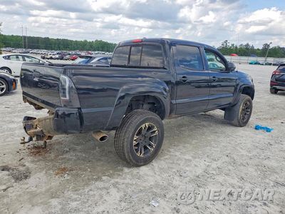 Trzecie zdjęcie samochodu z tyłu: 2011 TOYOTA TACOMA DOUBLE CAB VIN:3TMLU4EN6BM065240 - miniatura