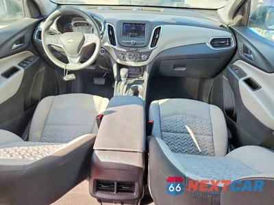 Zdjęcie 8 z 13 samochodu: 2022 CHEVROLET EQUINOX LS VIN:3GNAXHEV3NS239262 - miniatura