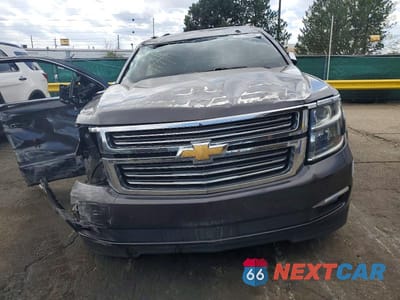 Piąte zdjęcie samochodu w środku: 2018 CHEVROLET SUBURBAN K1500 PREMIER VIN:1GNSKJKC9JR187243 - miniatura