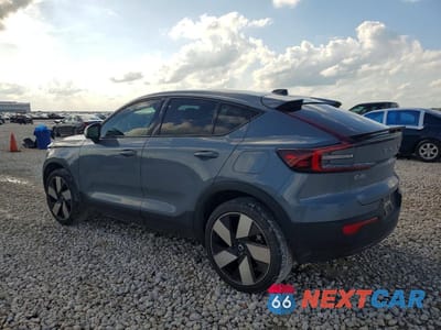 Drugie zdjęcie samochodu z przodu: 2023 VOLVO C40 RECHARGE ULTIMATE VIN:YV4ED3GM3P2026821 - miniatura