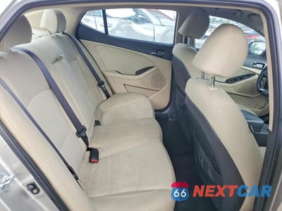 Zdjęcie 10 z 11 samochodu: 2012 KIA OPTIMA LX VIN:KNAGM4A70C5279931 - miniatura