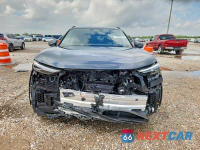 Piąte zdjęcie samochodu w środku: 2025 AUDI Q6 E-TRON PREMIUM VIN:WA112BGF2SA026630 - miniatura