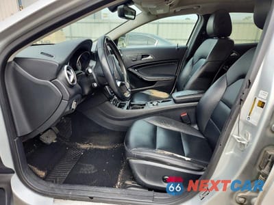 Zdjęcie 7 z 13 samochodu: 2015 MERCEDES-BENZ GLA 250 4MATIC VIN:WDCTG4GB8FJ031548 - miniatura
