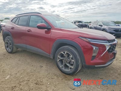 Czwarte zdjęcie samochodu z boku: 2024 CHEVROLET TRAX 1LT VIN:KL77LHE26RC005162 - miniatura