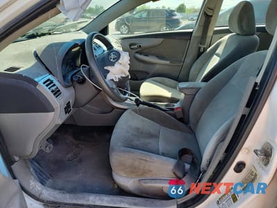 Zdjęcie 7 z 12 samochodu: 2010 TOYOTA COROLLA LE VIN:1NXBU4EE0AZ293588 - miniatura